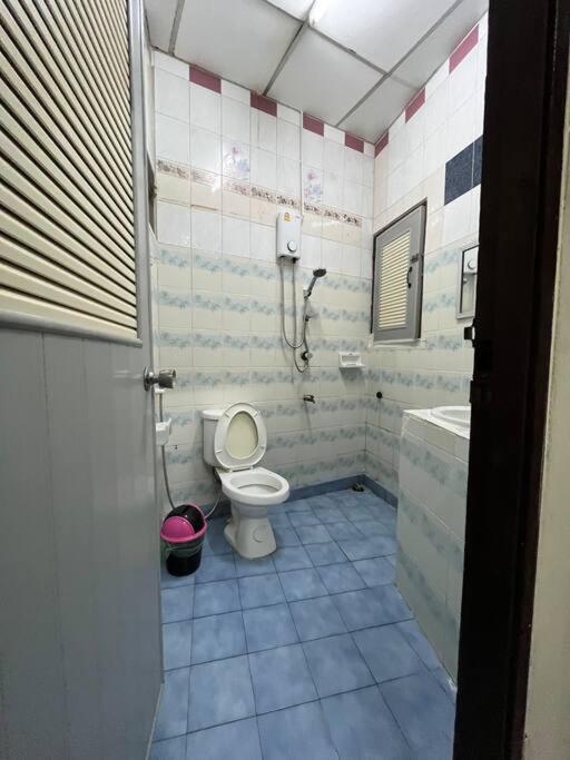 Room101 In Wanna Apartment Pattaya Exterior photo